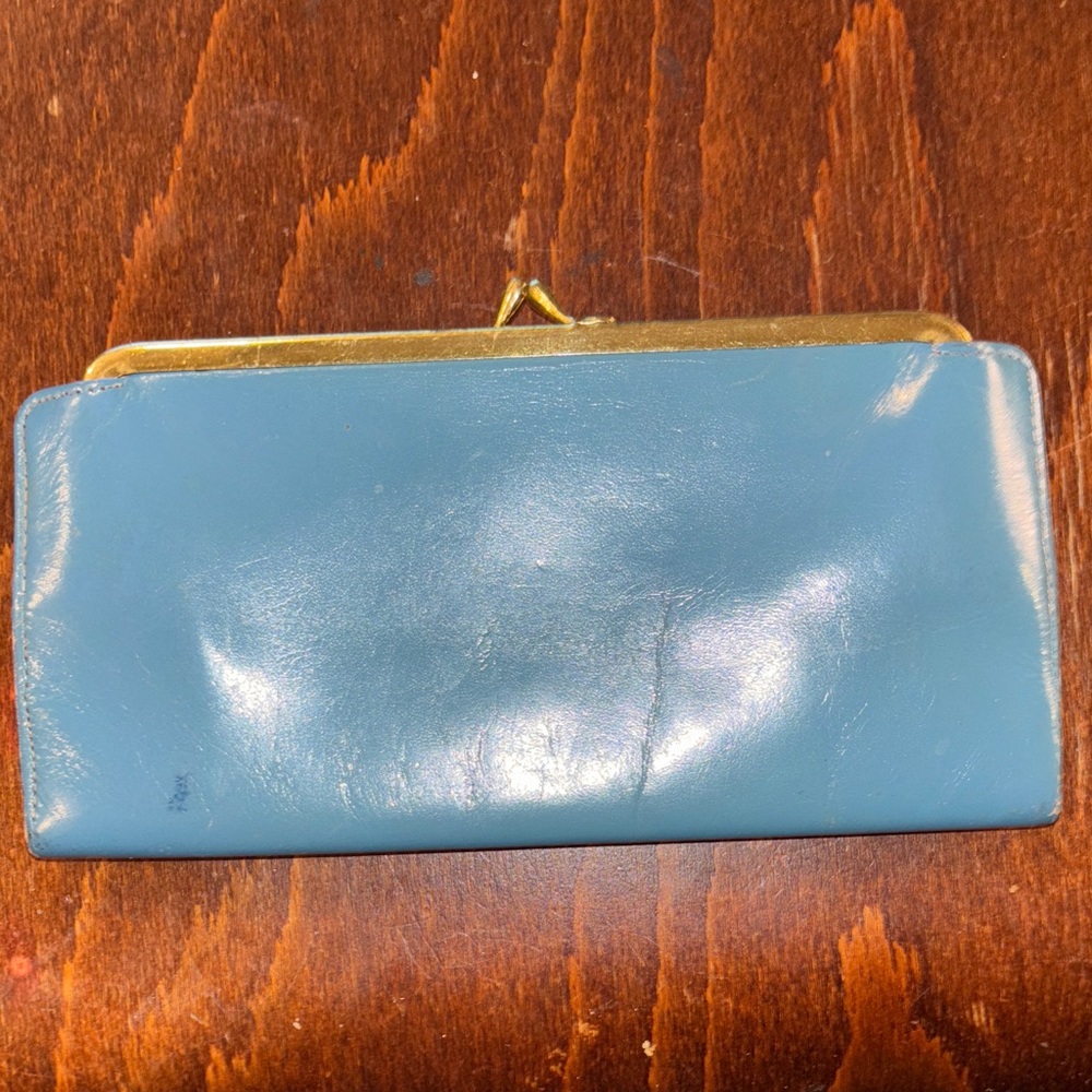 Vintage Elegant Blue Leather kiss lick Clutch west Germany